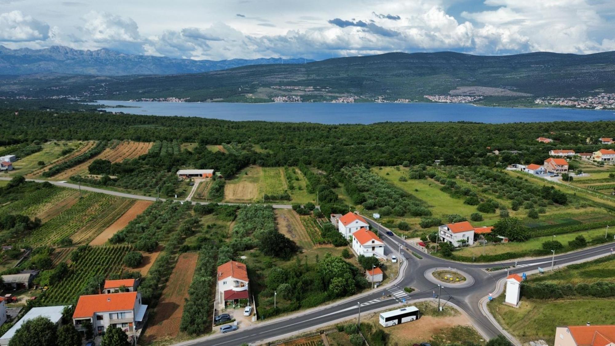 Apartman Lucija Apartment Pridraga Bagian luar foto